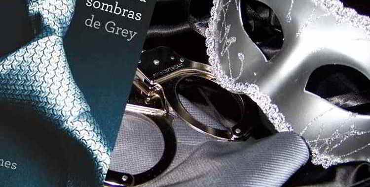 El Instituto Andaluz de la Mujer vincula las 'Sombras de Grey' con la violencia de género
